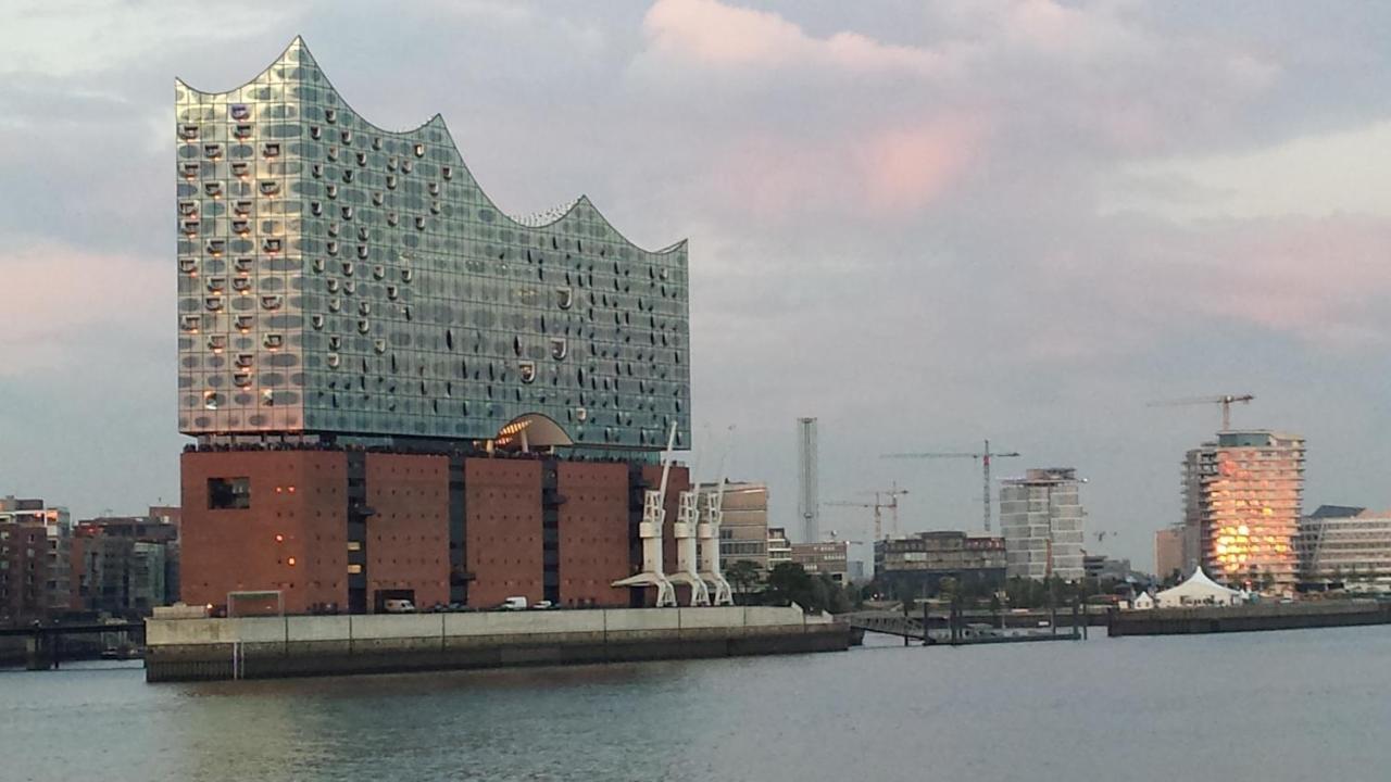 Hamburg-Rahlstedt, Klein Aber Sehr Fein, Ils-Nah Appartement Buitenkant foto